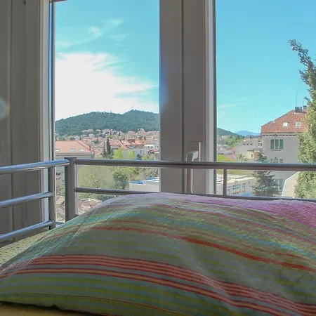 ホステル バックパッカーズ フェアリーテール