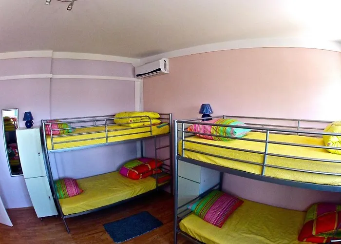 Backpackers Fairytale *