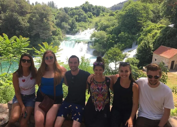 Backpackers Fairytale Split