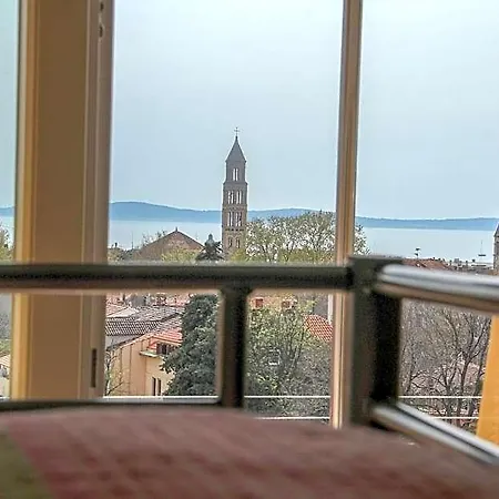 Backpackers Fairytale Hostel *