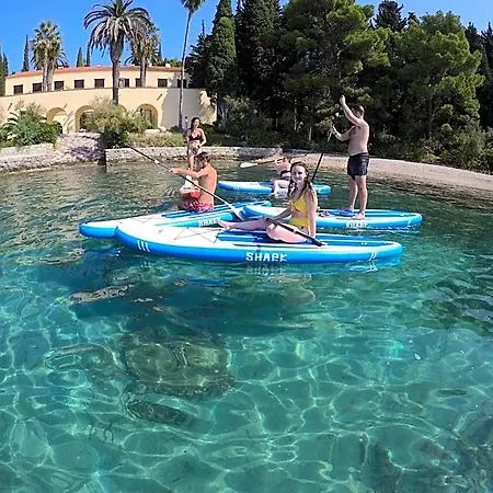 Backpackers Fairytale Split