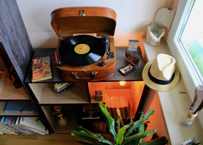 Backpackers Fairytale Σπλιτ