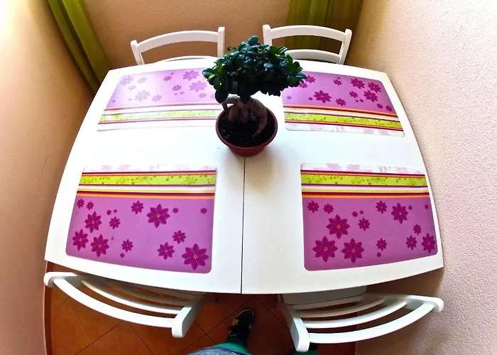 Backpackers Fairytale * Split